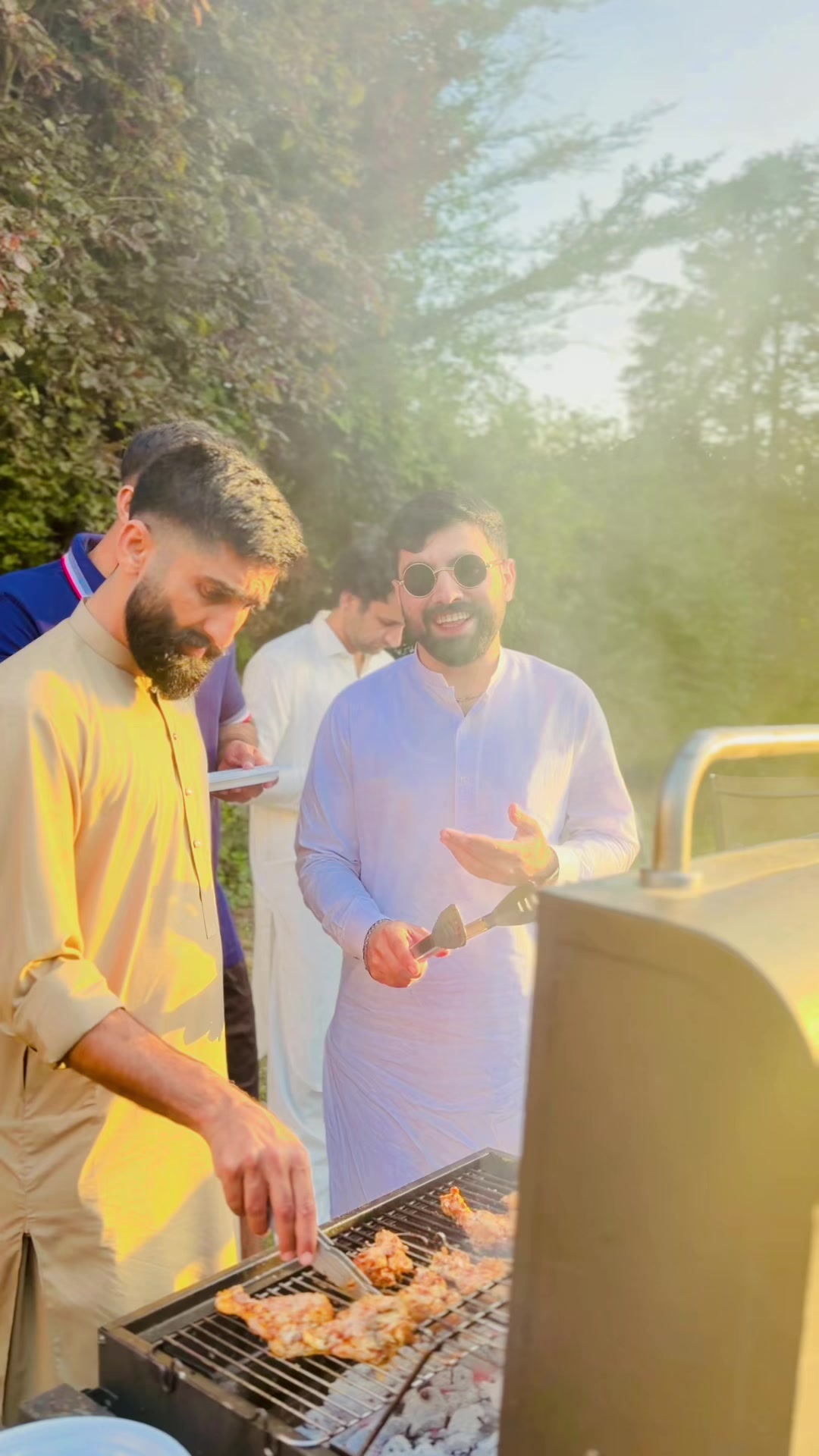 @Sharjeel Kalyar 🇵🇰🇬🇧