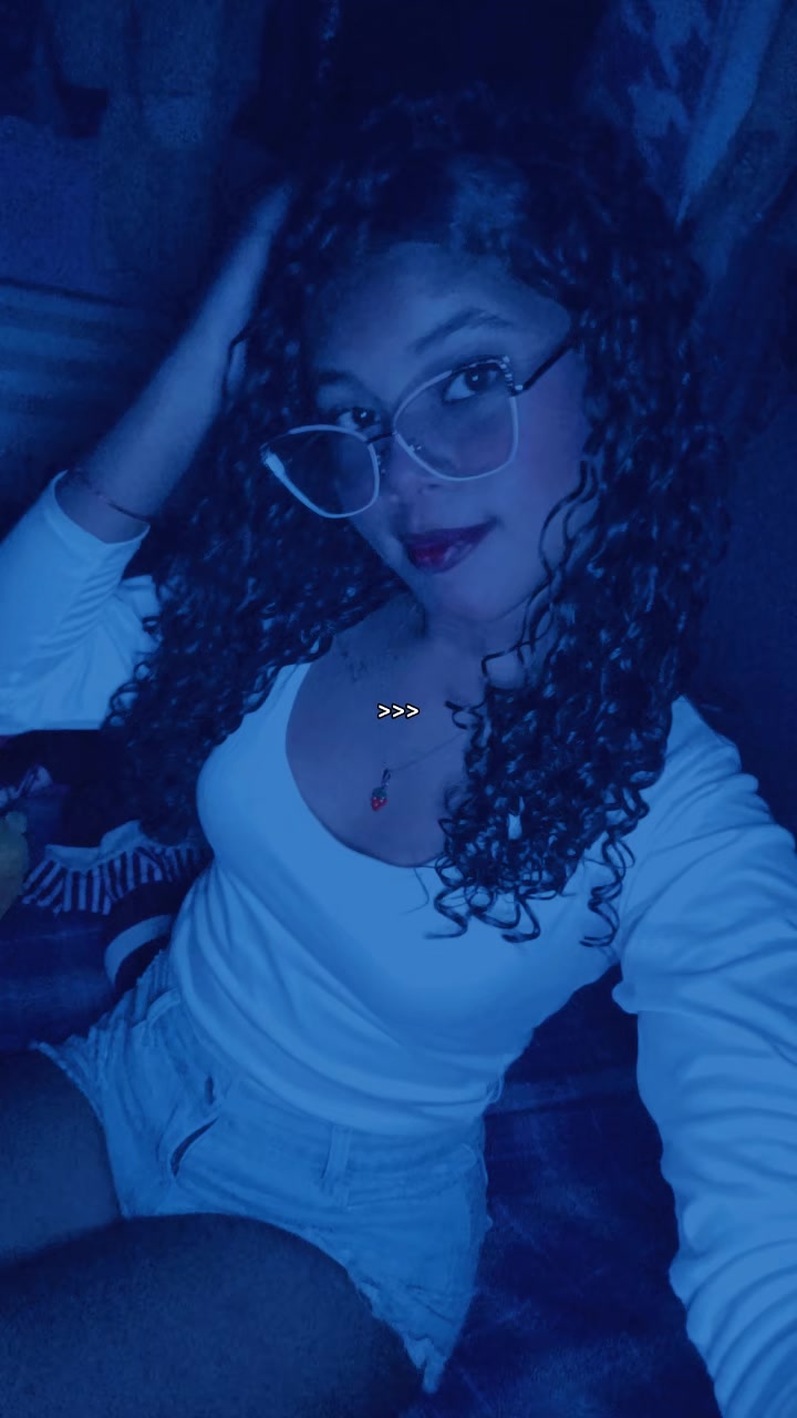 @~