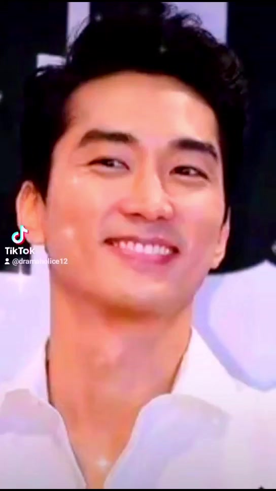 @dramaholic12