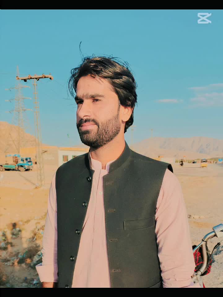 @LiAQat_ALi🖤
