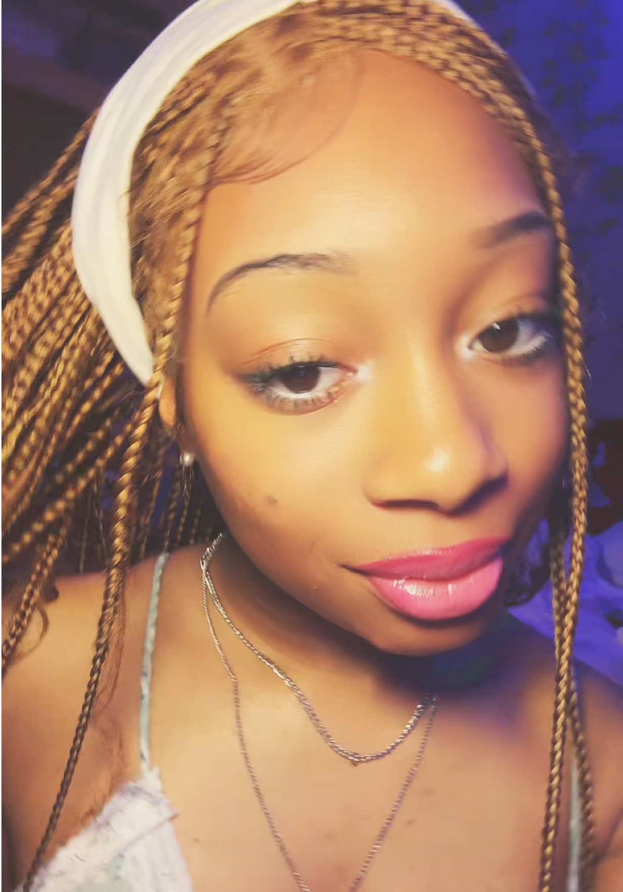 @Rose Pooh 🍭⭐️💓 • Following