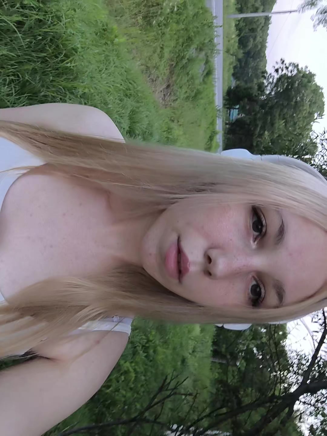 @Дина