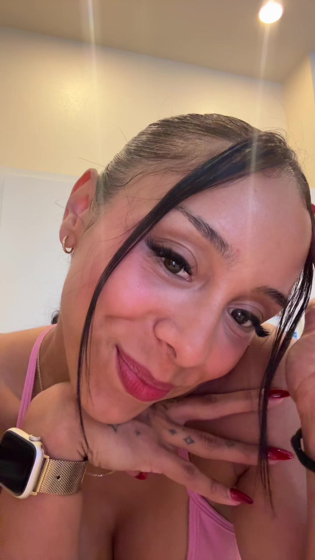 @Nikki