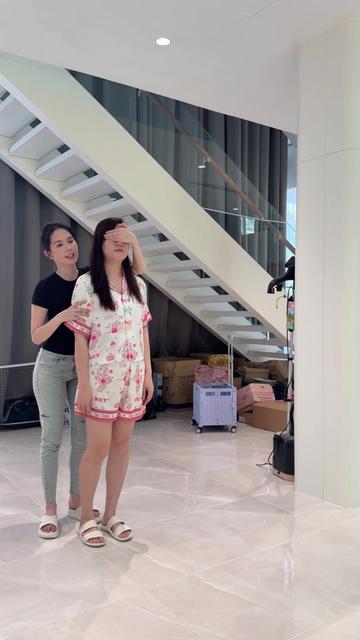 @Ngoc Trinh