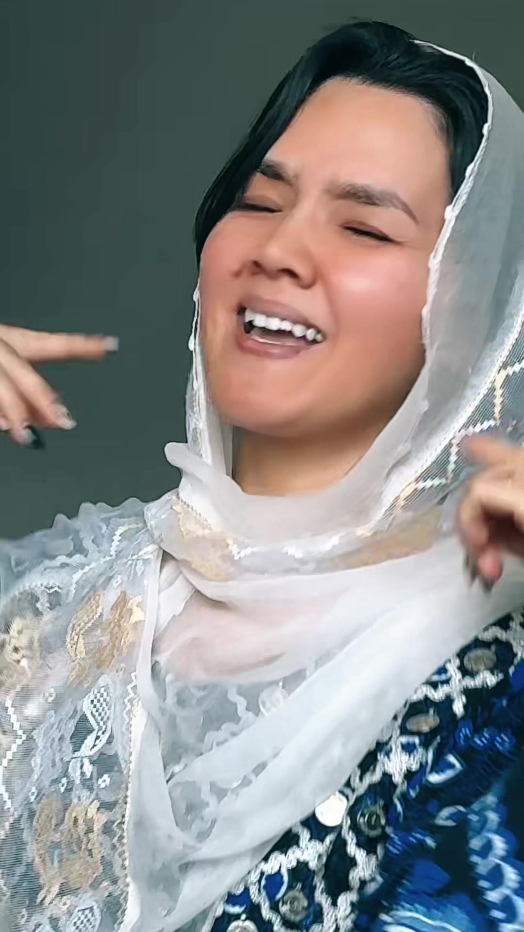 @Zahra_tak