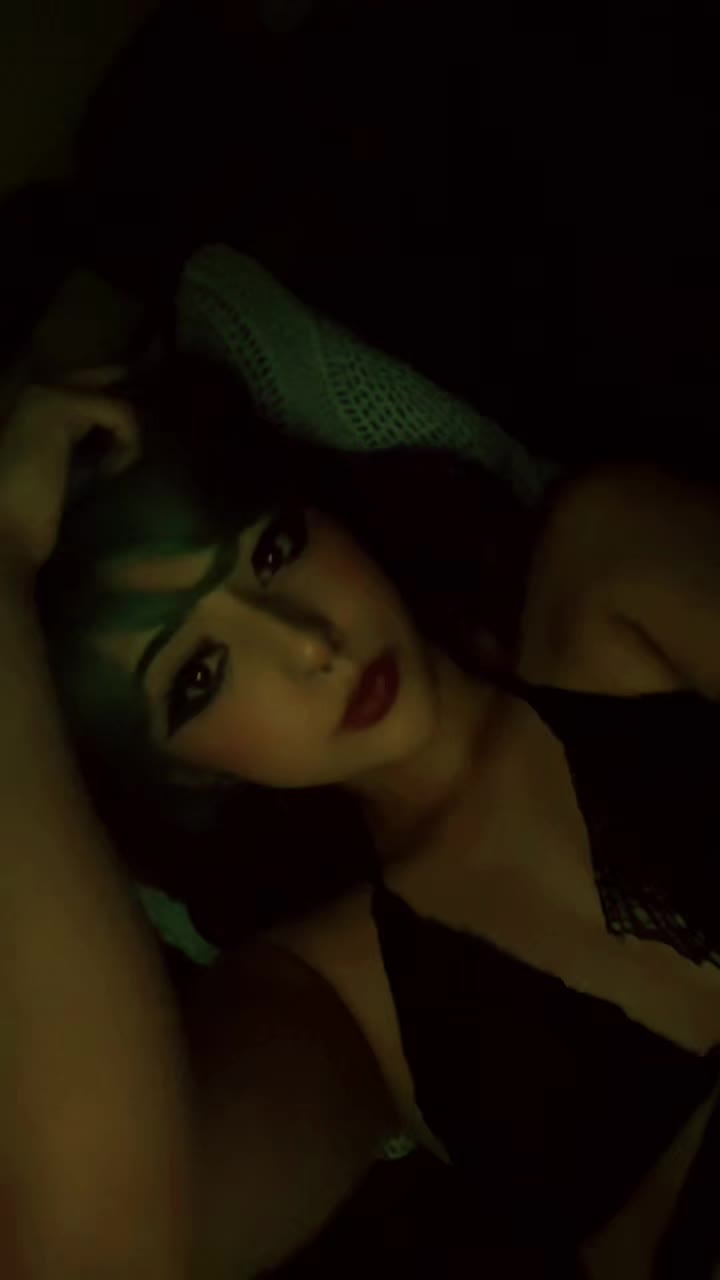 @Sam >.<