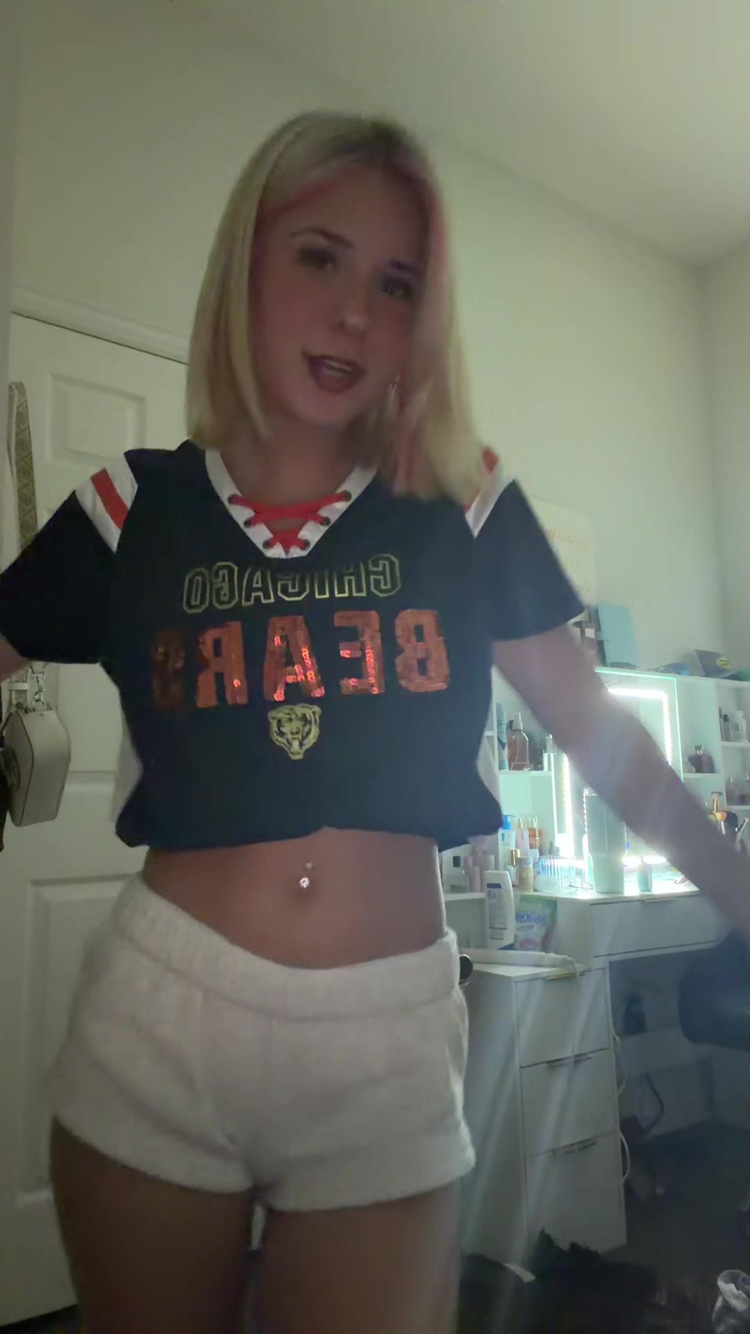 @savconway_