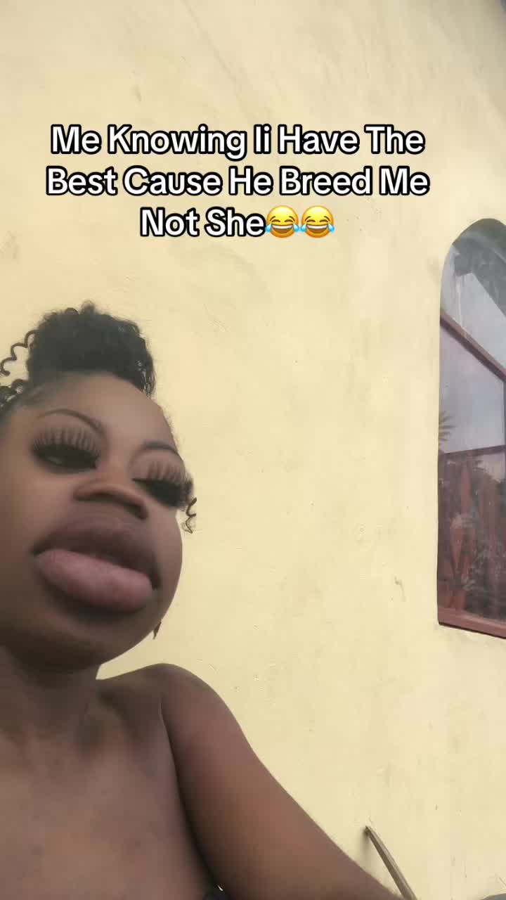 @Angel💚
