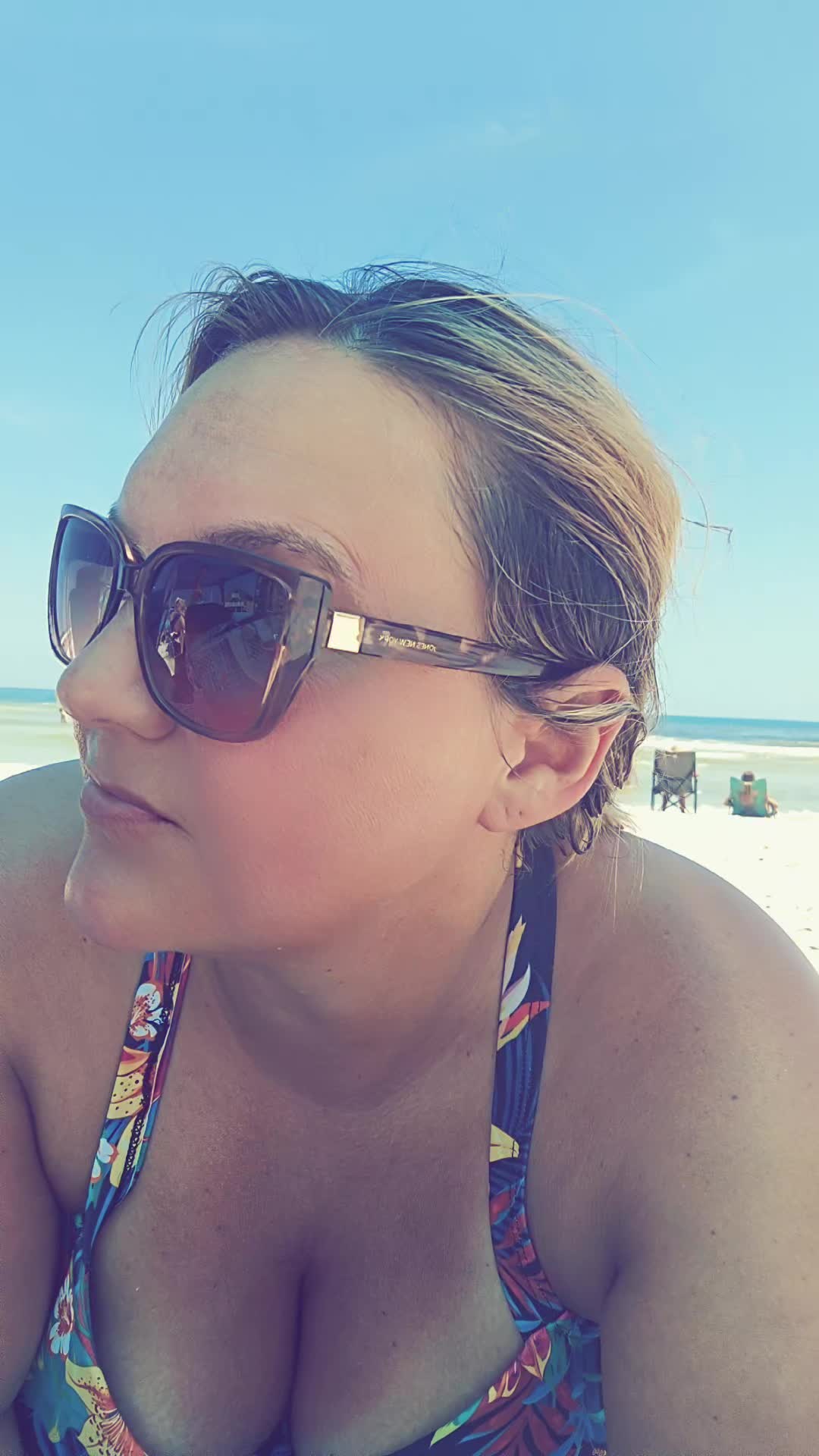 @AshleyChalet