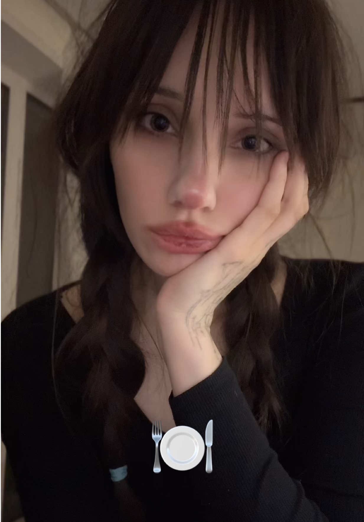 @алиша