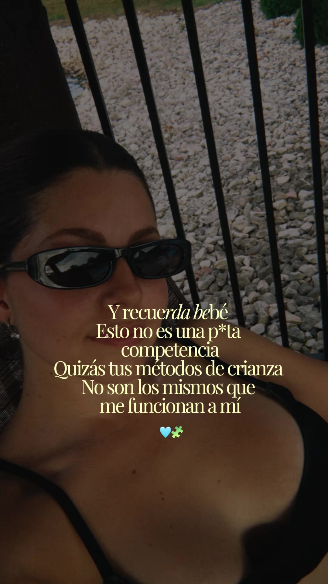 @Vickydlarosa