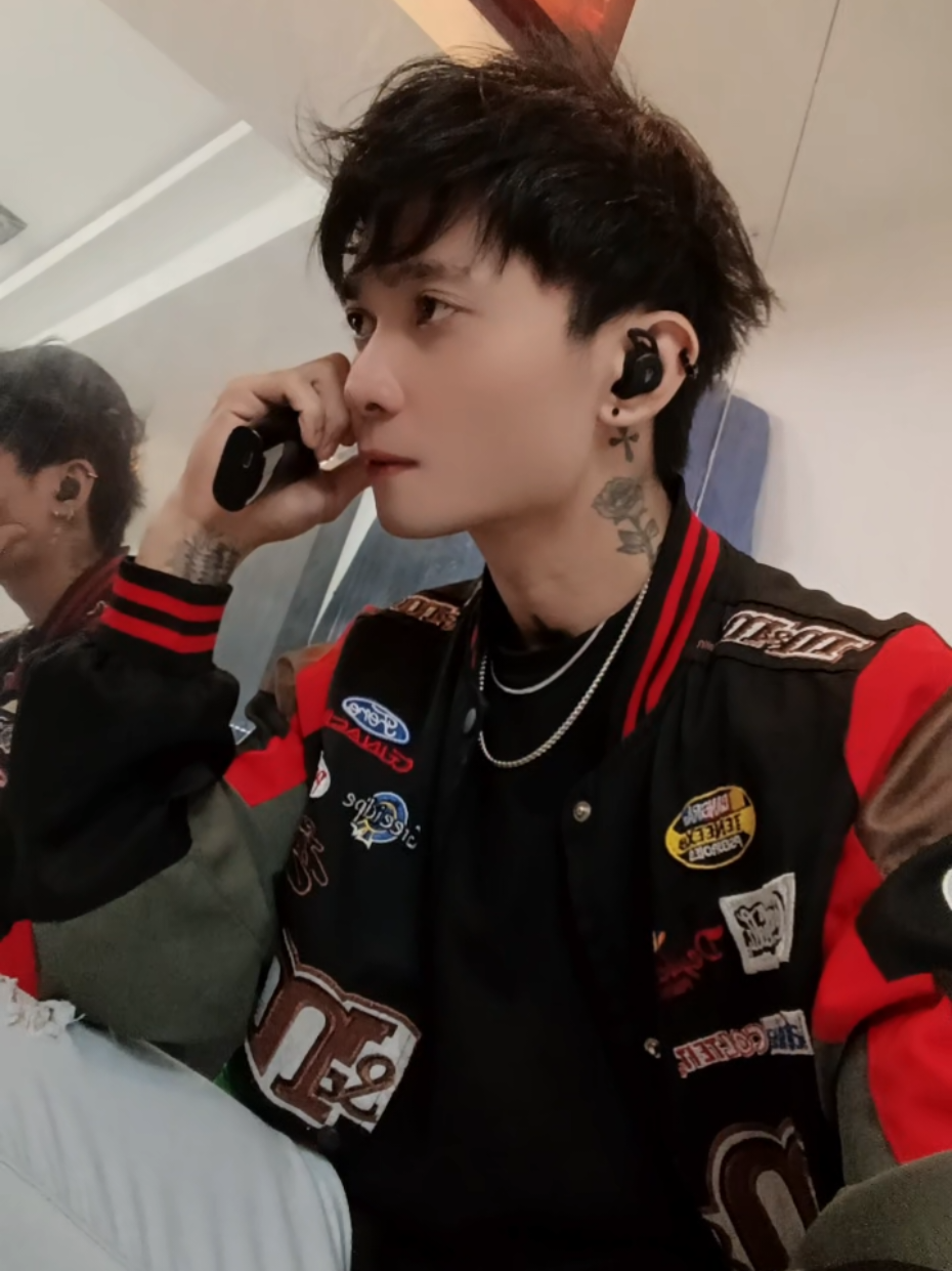 @Hero "B L V C K" Kenjie 📹🔱🖤