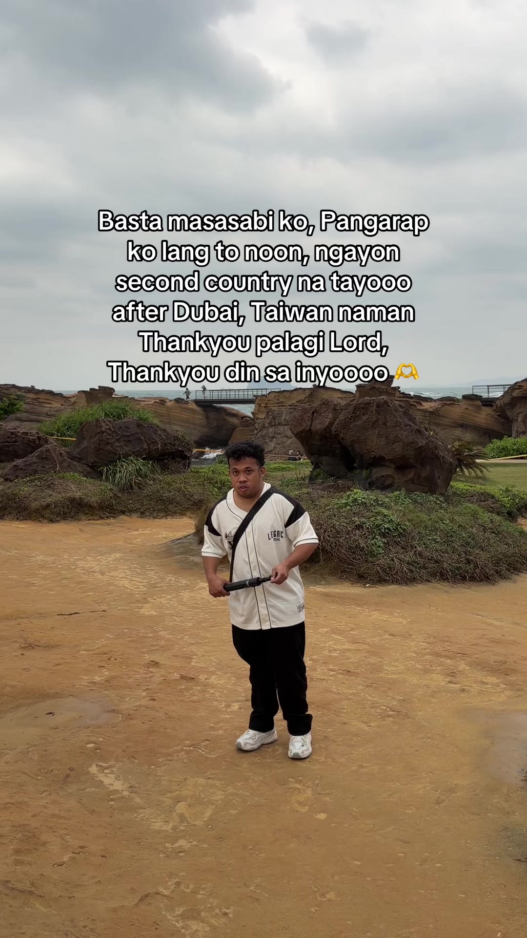 @Meong Lipbite