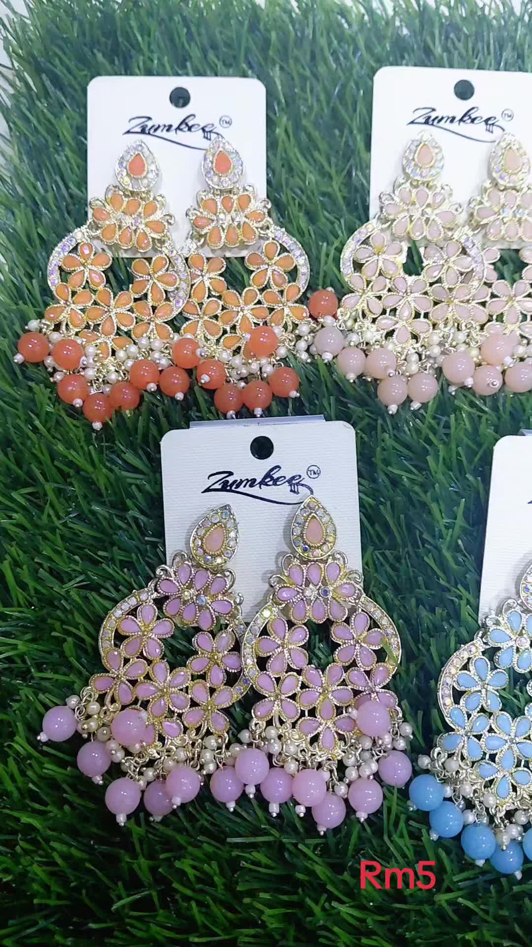 @Divyaa collections
