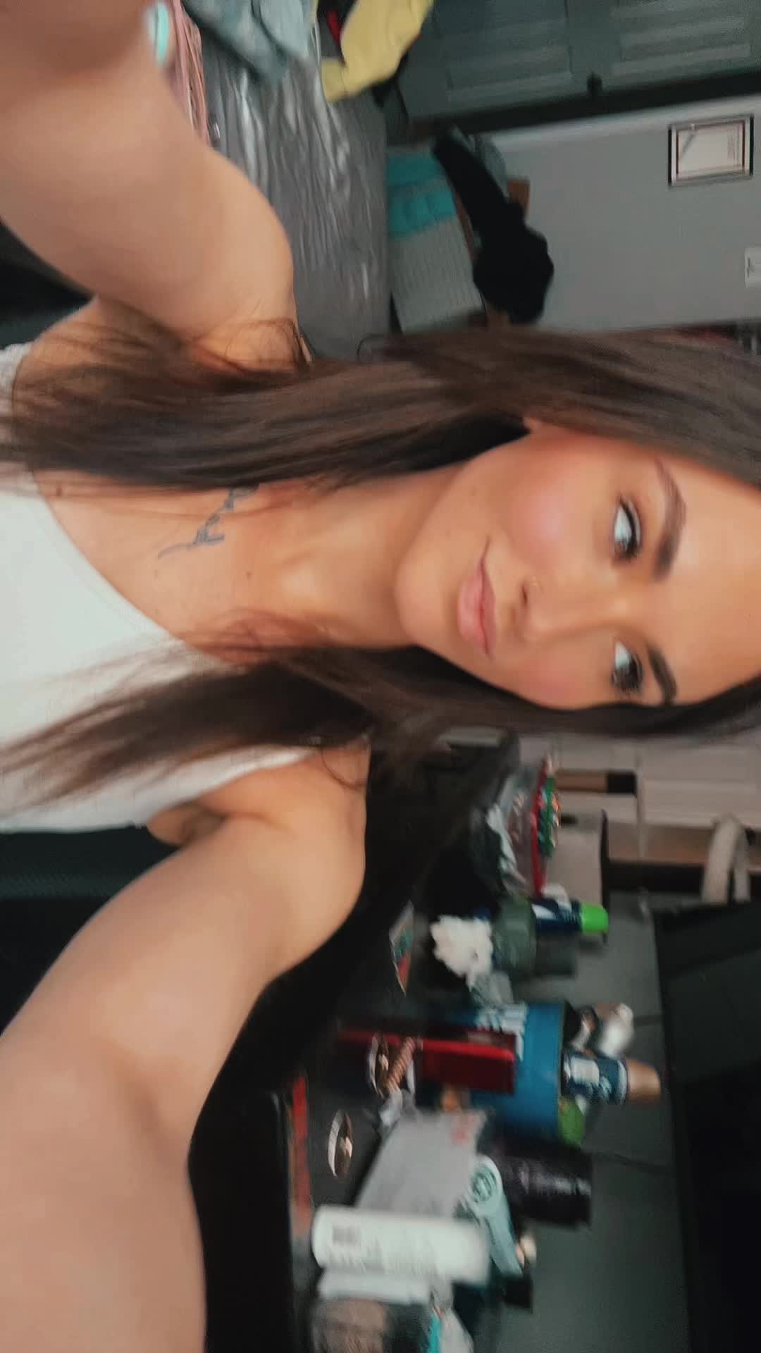 @hannahprophet20