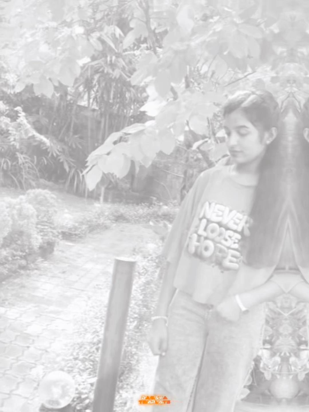 @🤍🌸 ^•DhIvYa •^ ❤️💐