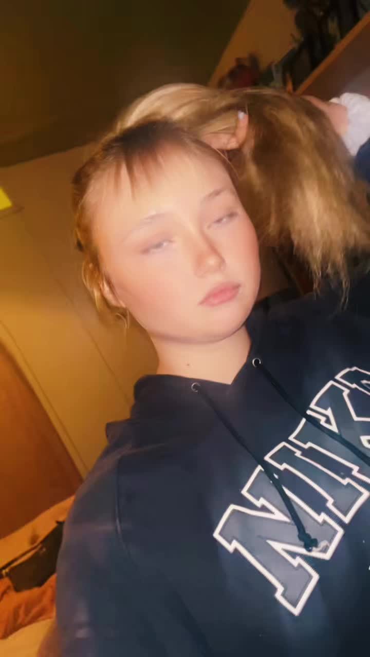 @Jezzibel