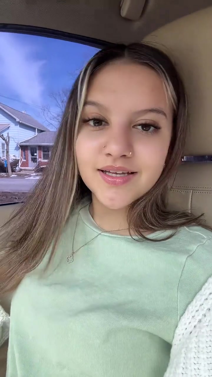 @anjelinarioss