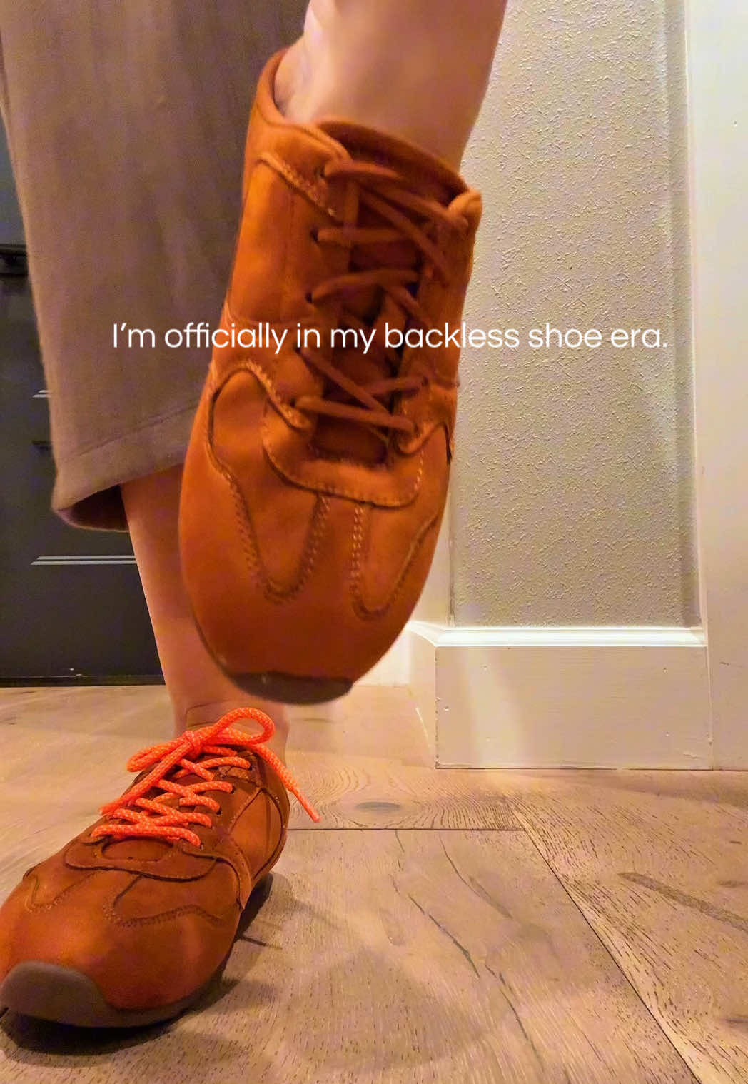 @ℂ𝕙𝕚𝕔𝕜𝕖𝕟𝔹𝕠𝕩𝔽𝕠𝕩💫