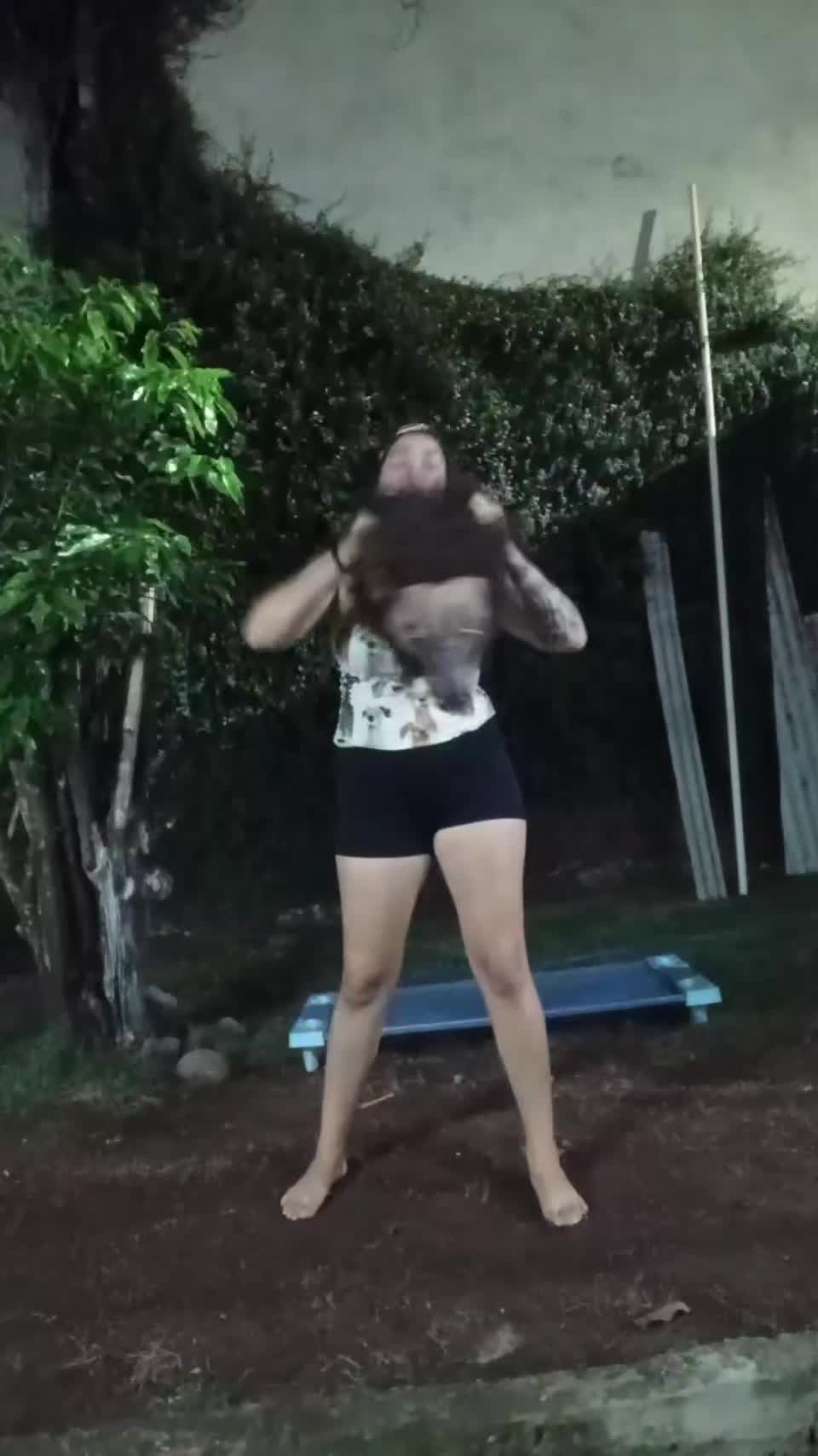@zarahsullivan