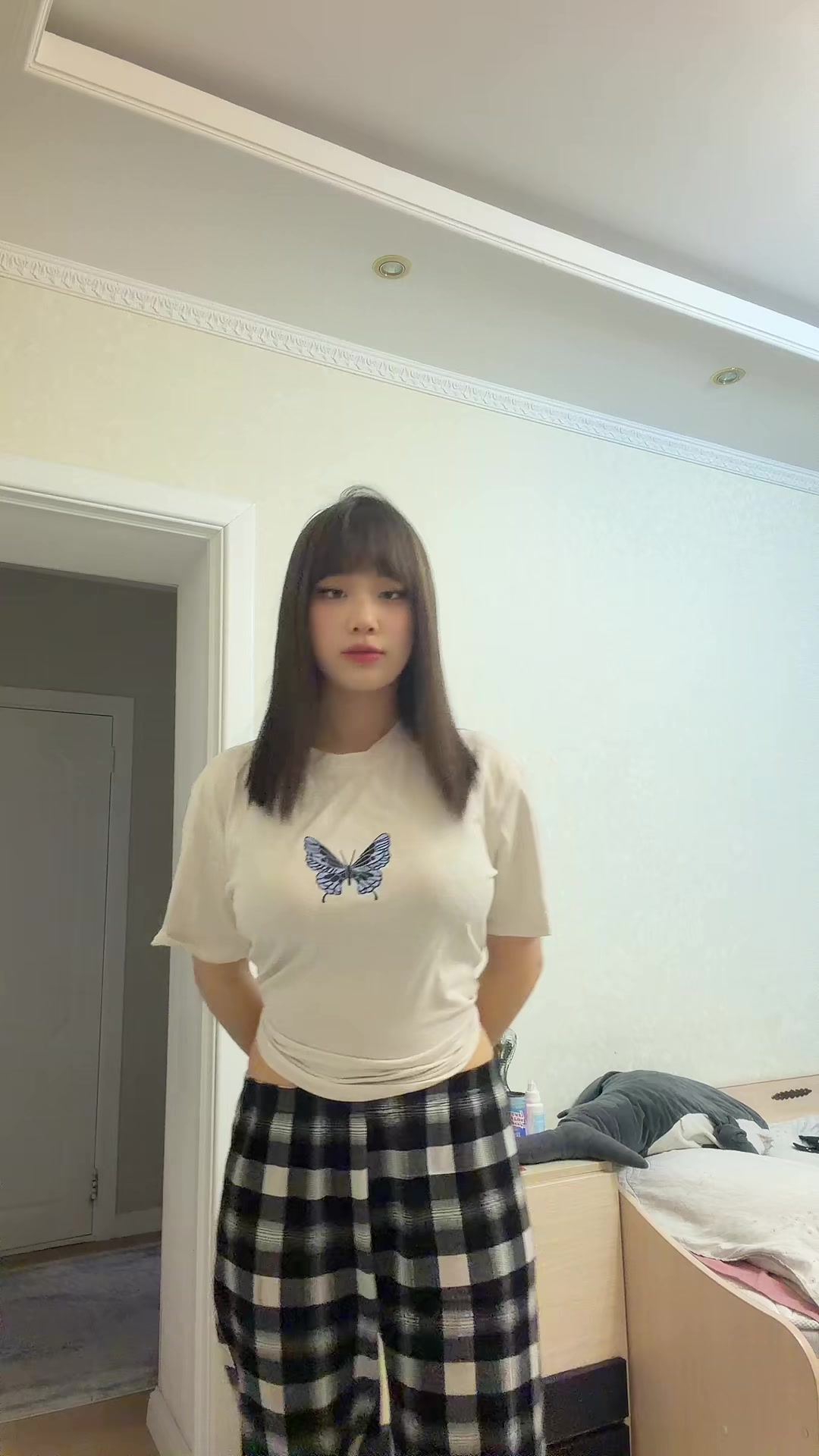 @🐱