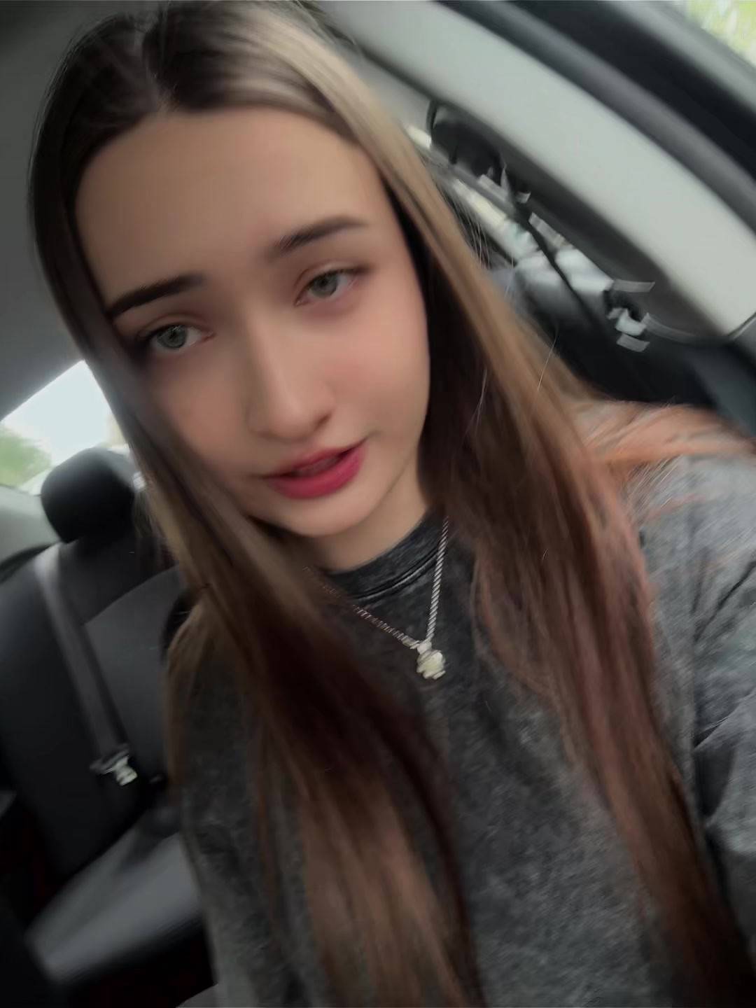 @𝔰𝔥𝔦𝔫🦋