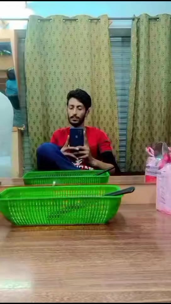 @&Ccedil;h T&auml;h&iuml;r &Auml;z&icirc;z
