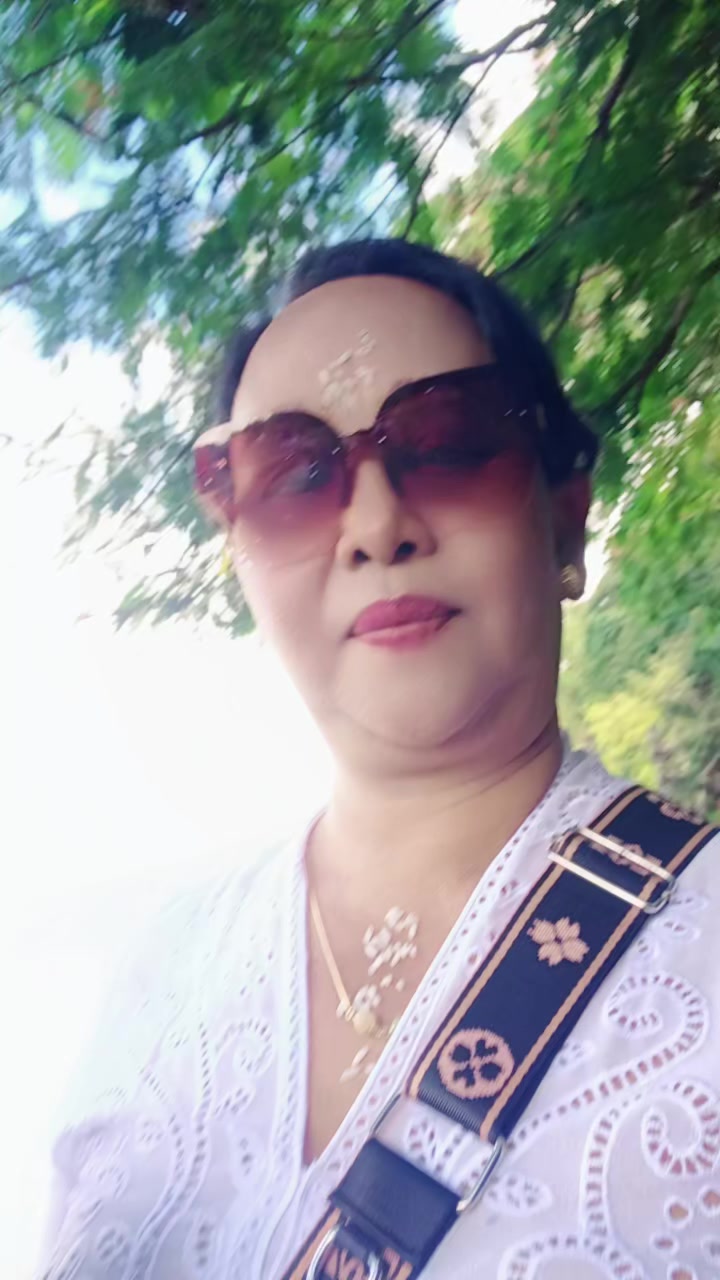 @Wayan Hariani
