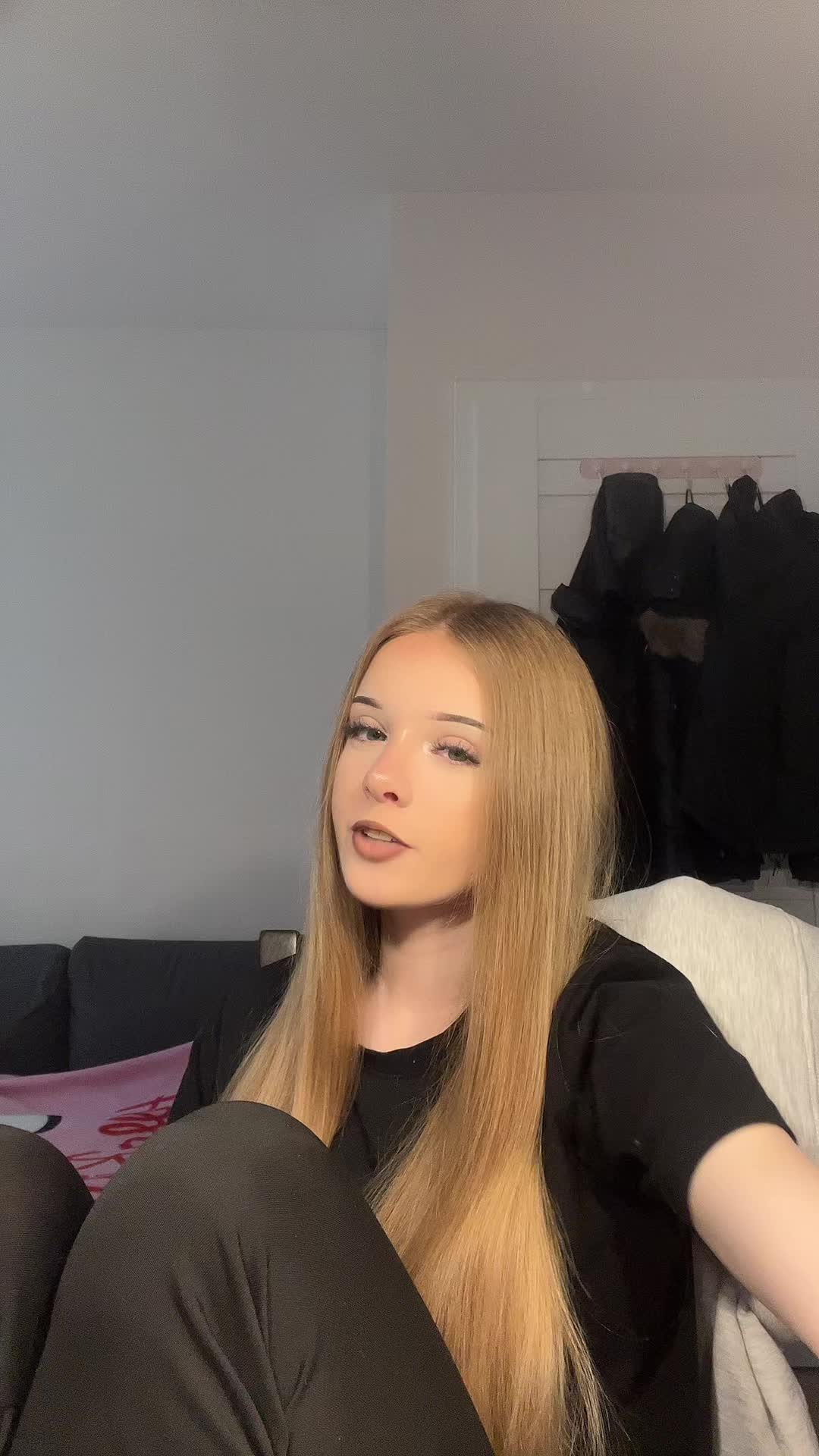@𝓘𝓰𝓾𝓼𝓲𝓪 💕