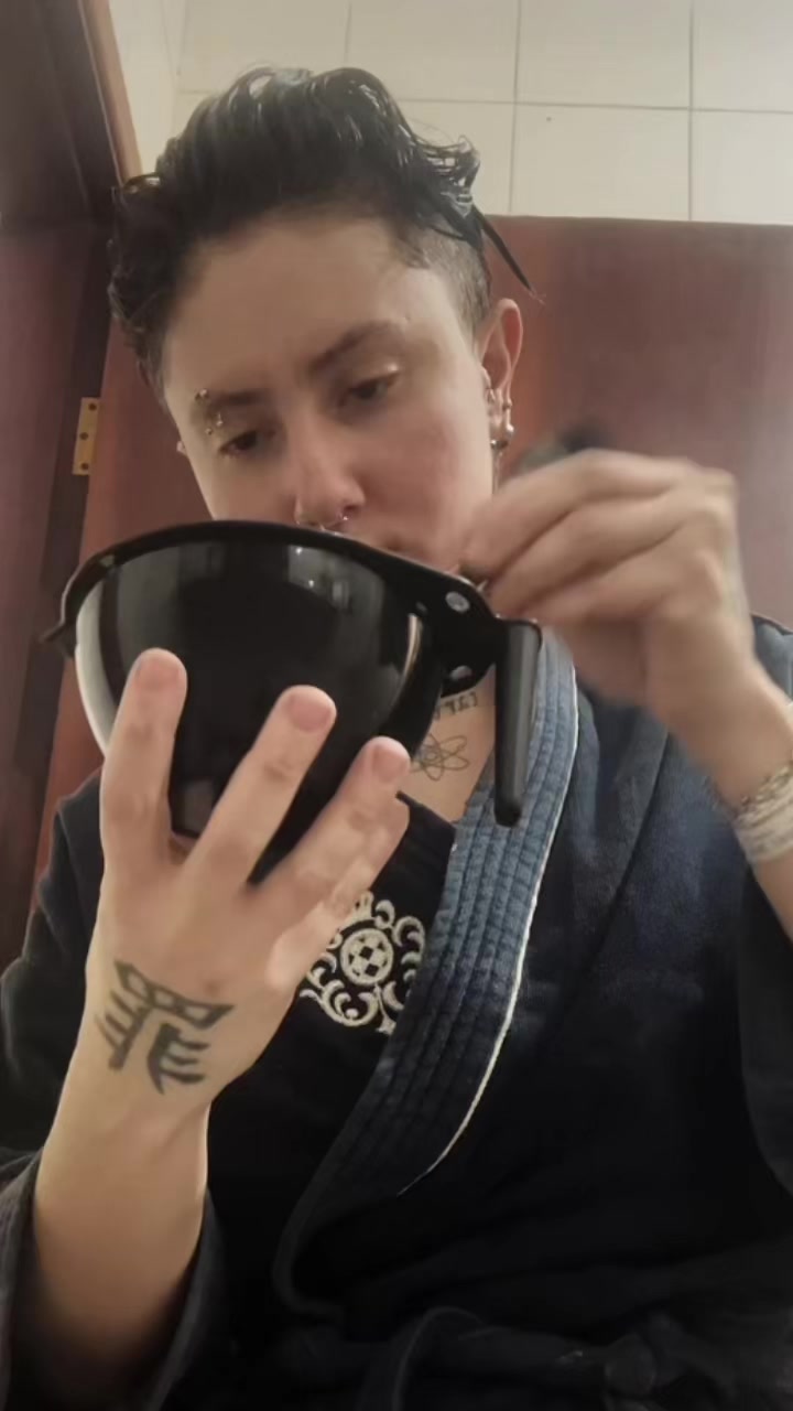@TG