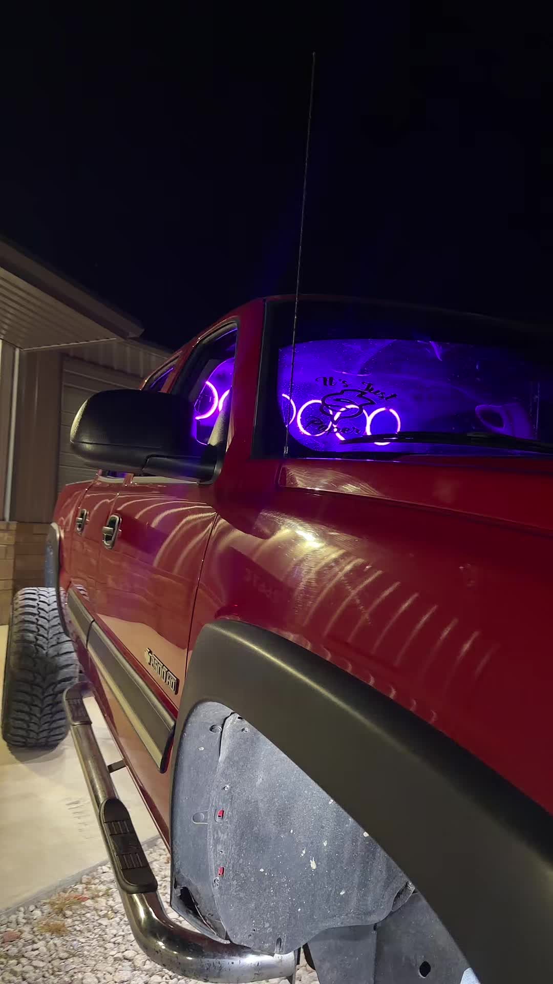 @️