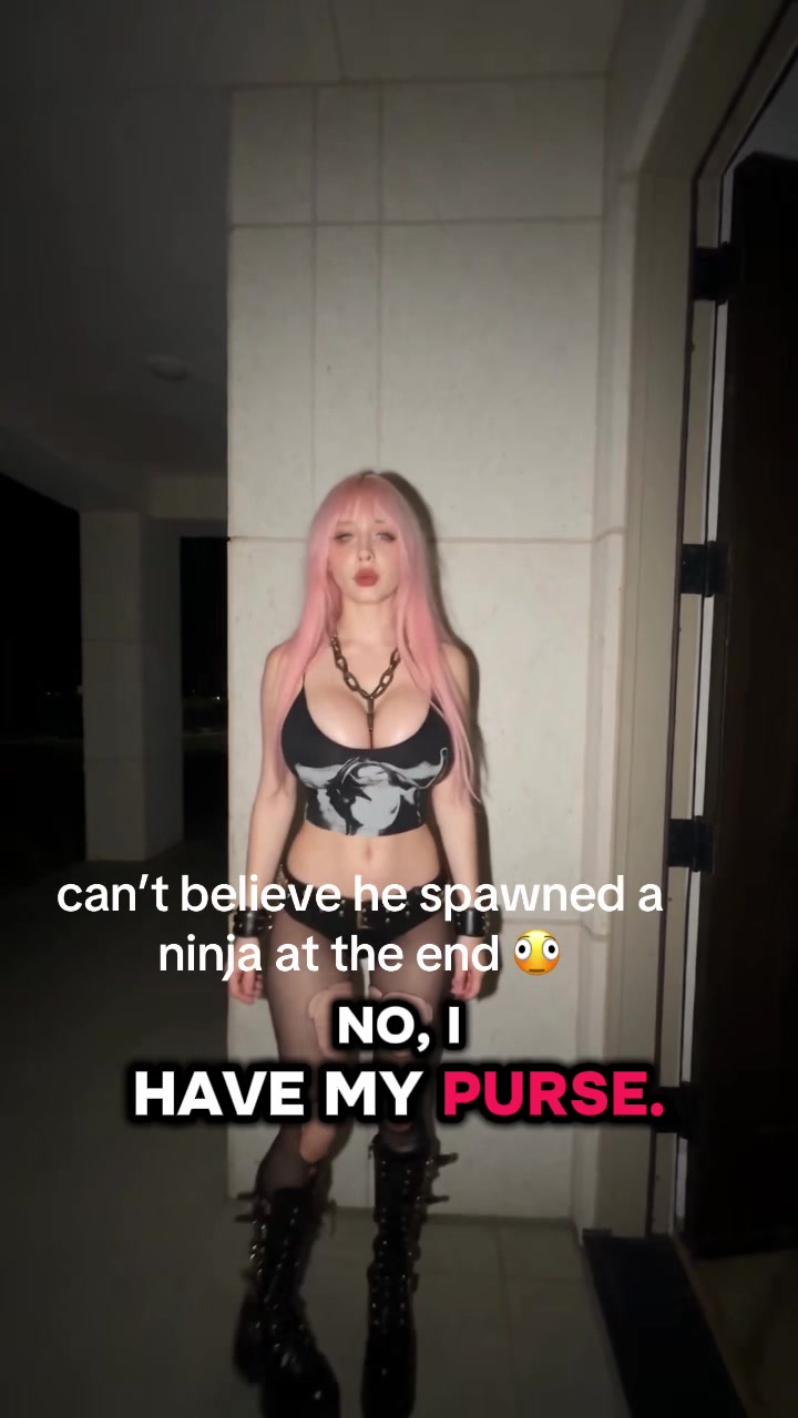 @Goth Girl Anna