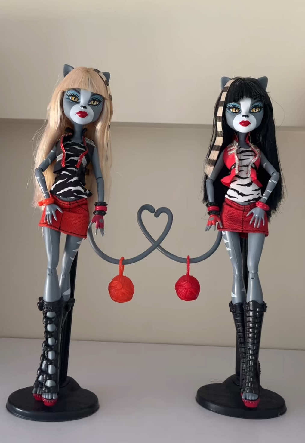 @doll lover <3