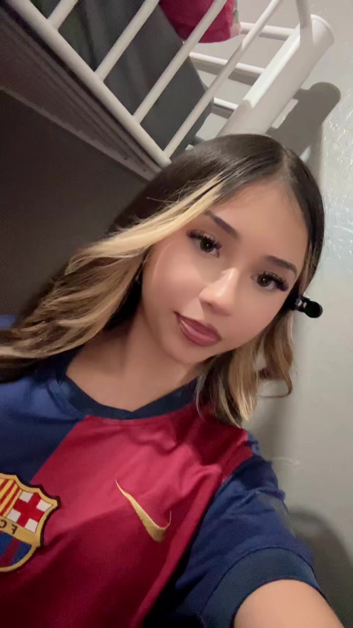 @Laylien👅