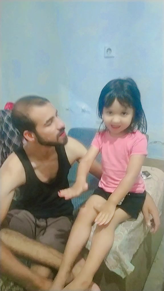 @Ayşeg&uuml;lmahmut