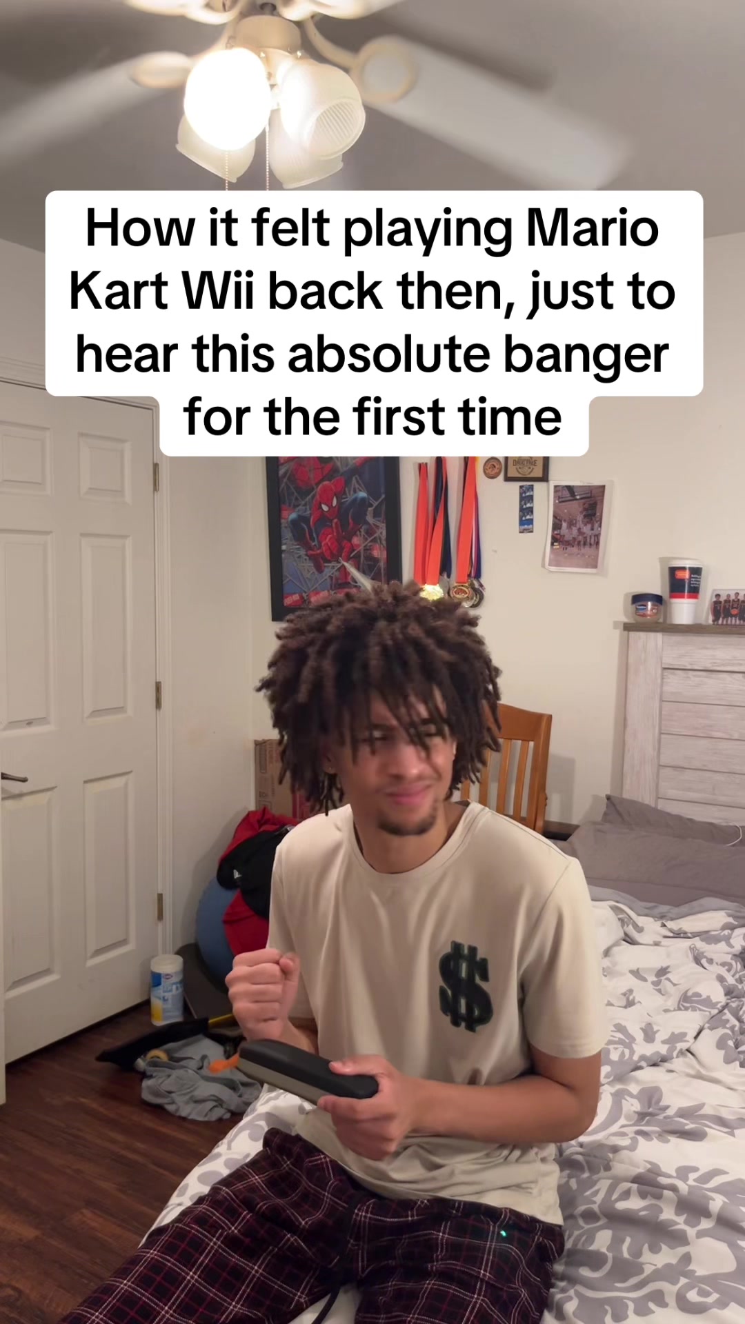 @ITZZ$kovie