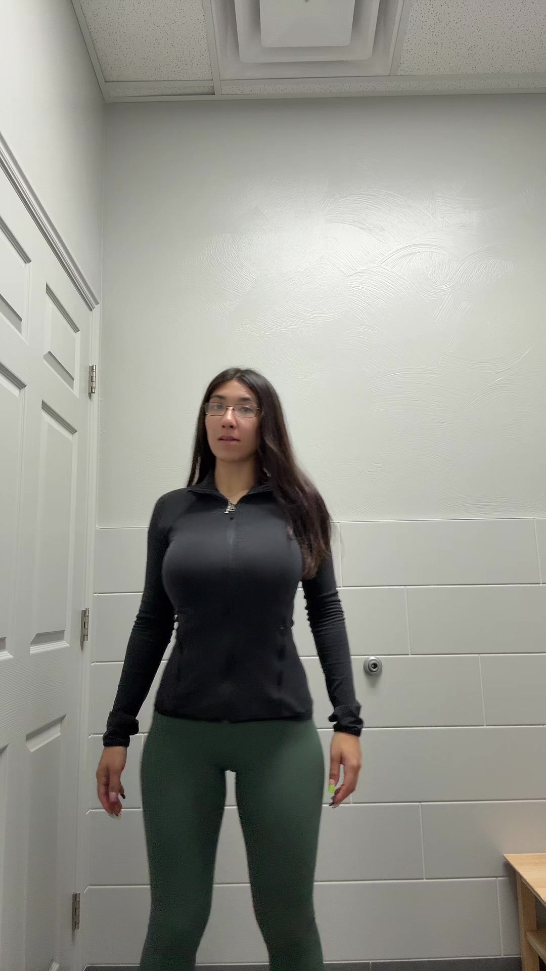 @justcallmeesme