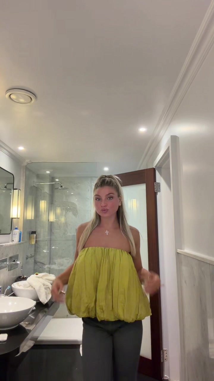 @Julianna