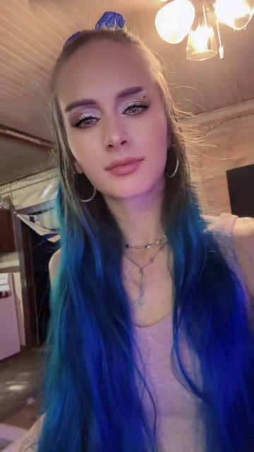 @Ťĩfffäñÿÿÿ! 🖤