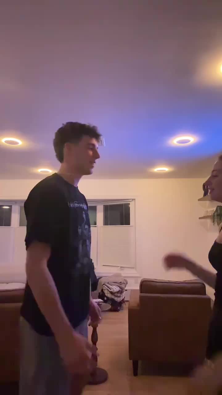 @Liv
