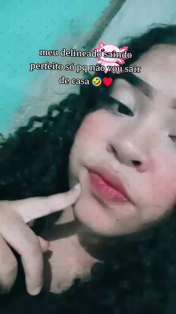 @𝙰𝚗𝚊𝚑🎀