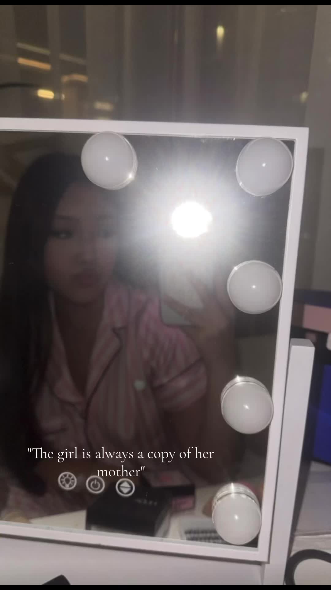 @𝒜𝓂ℯ𝓁𝒾🖤