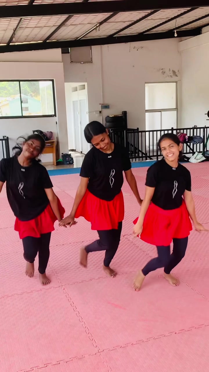 @achiniupeksha