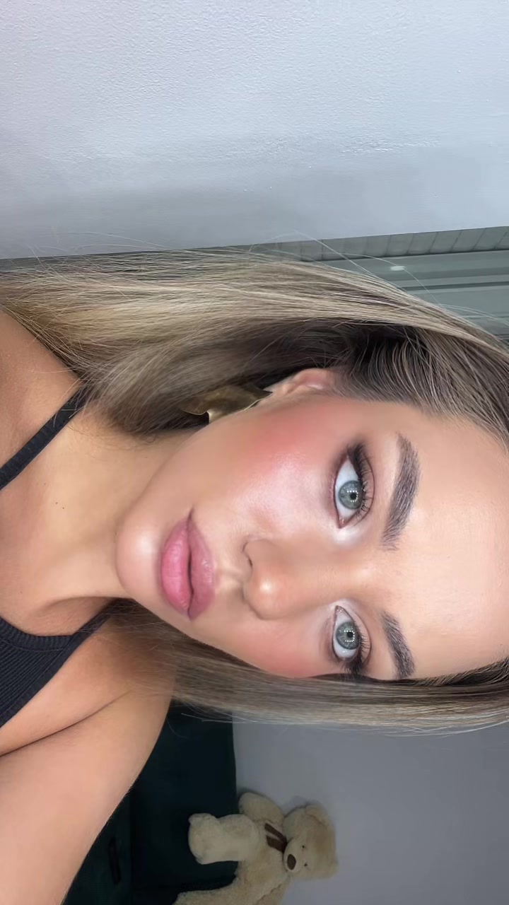 @𝓣𝓲𝓷𝓪