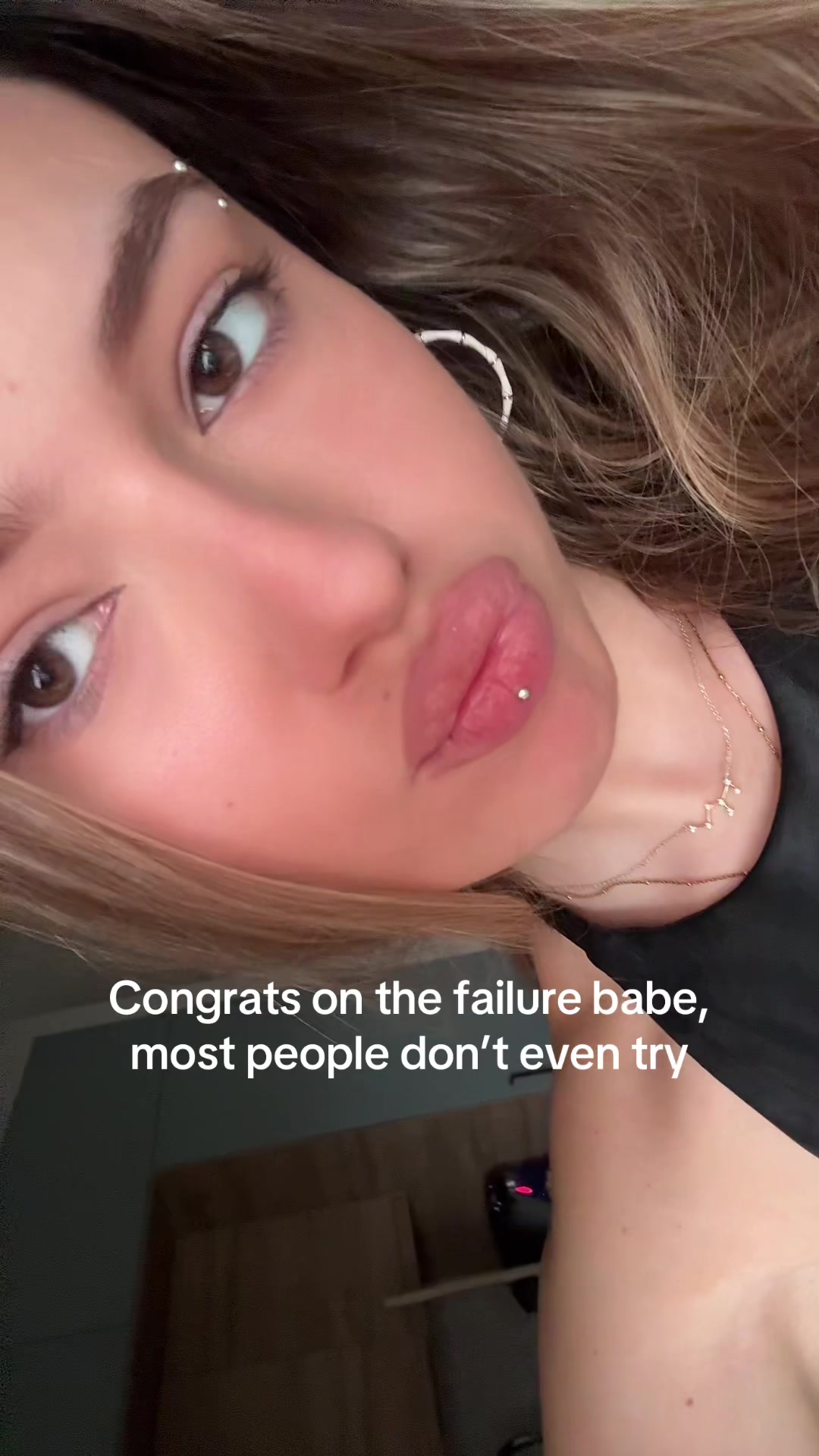 @vlovbae