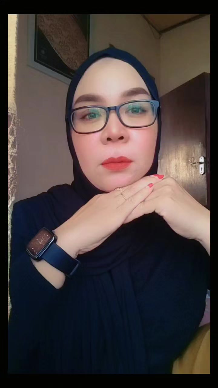 @Dhemylitha