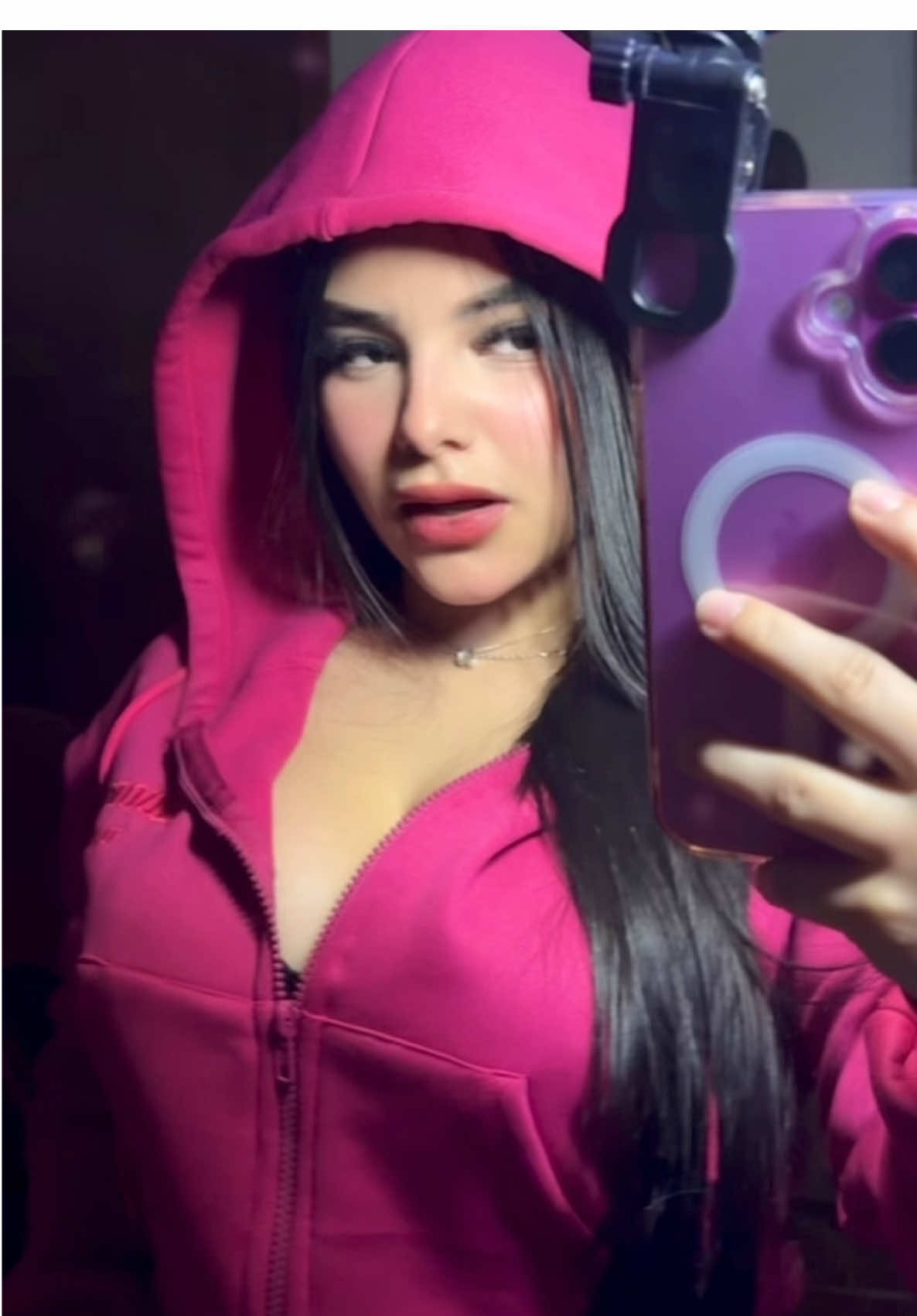 @Valeria López🖤