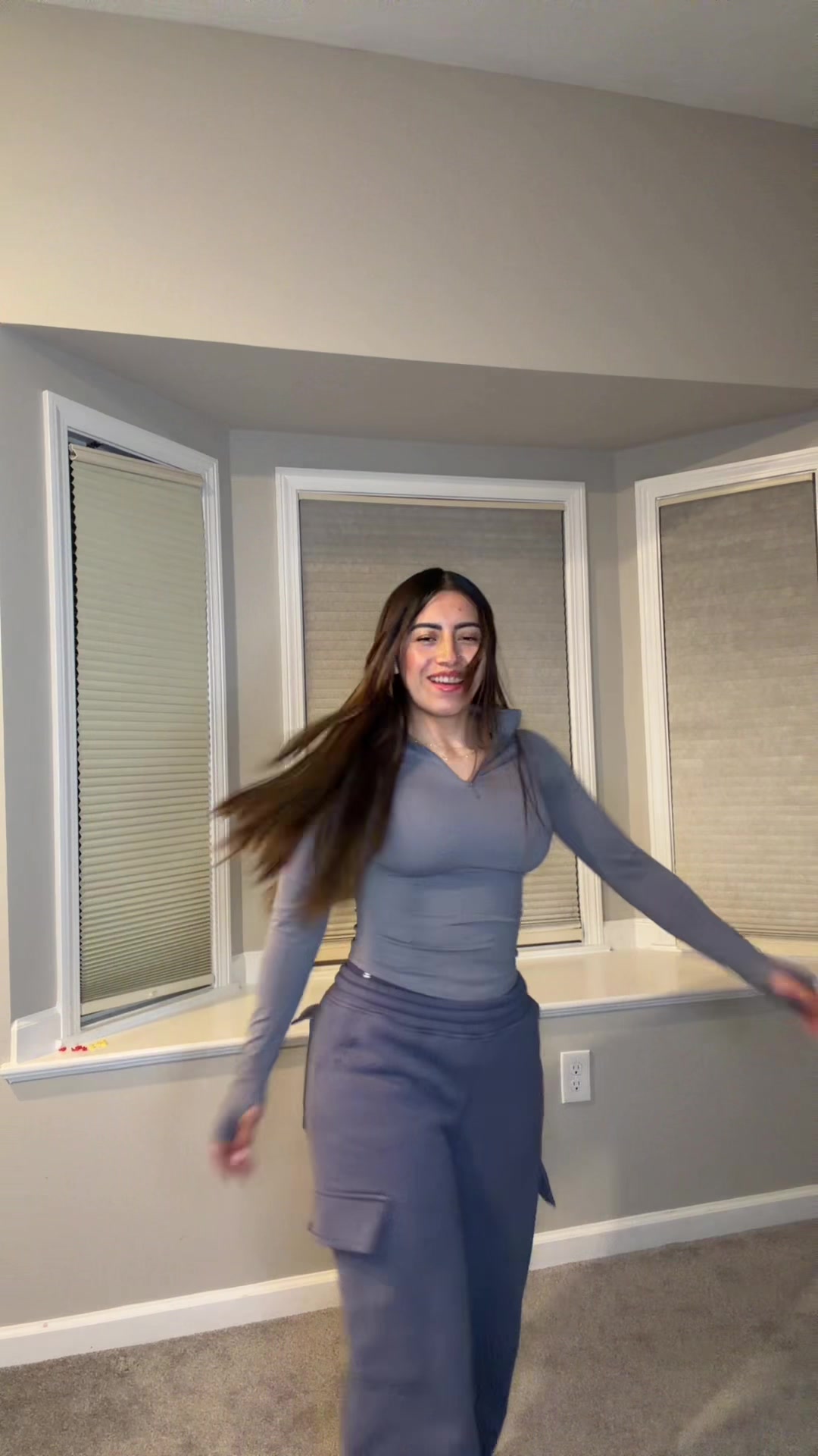 @Jhoanaa