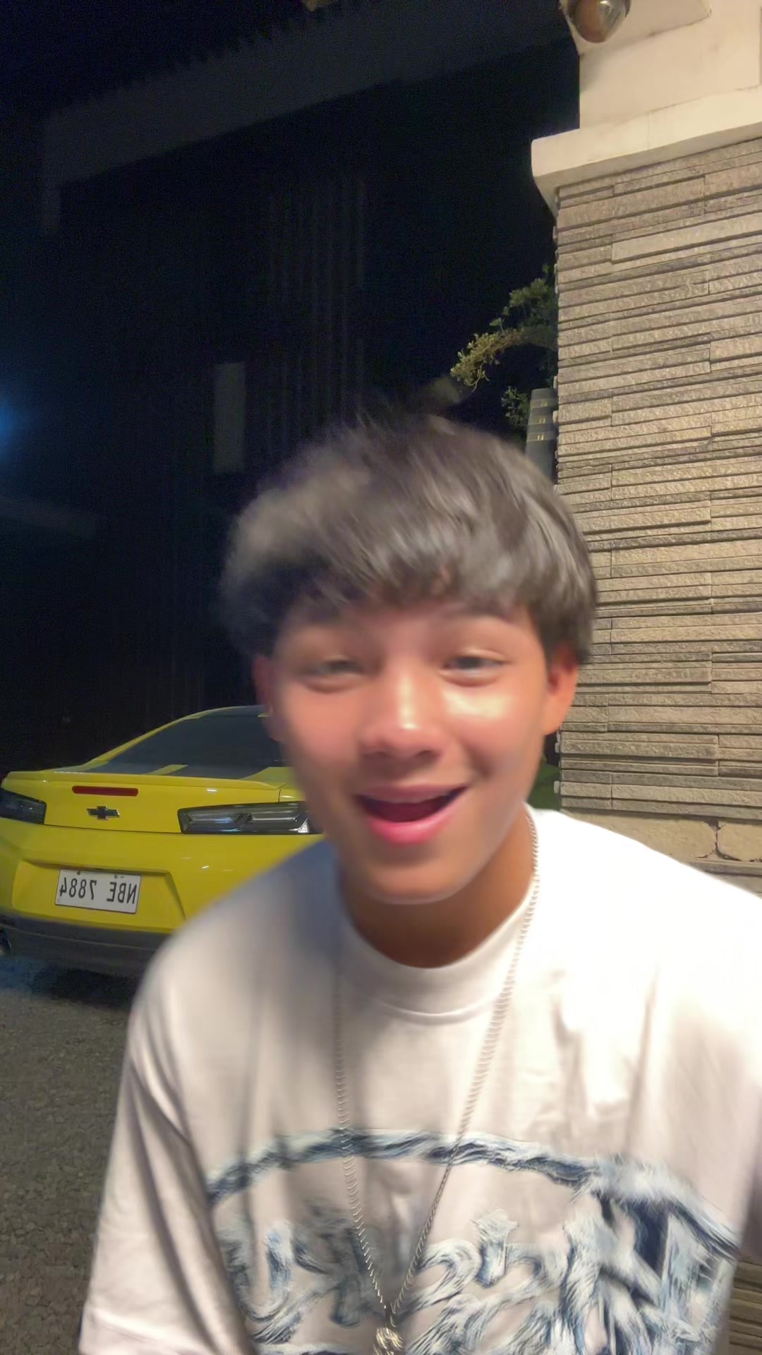 @Zai