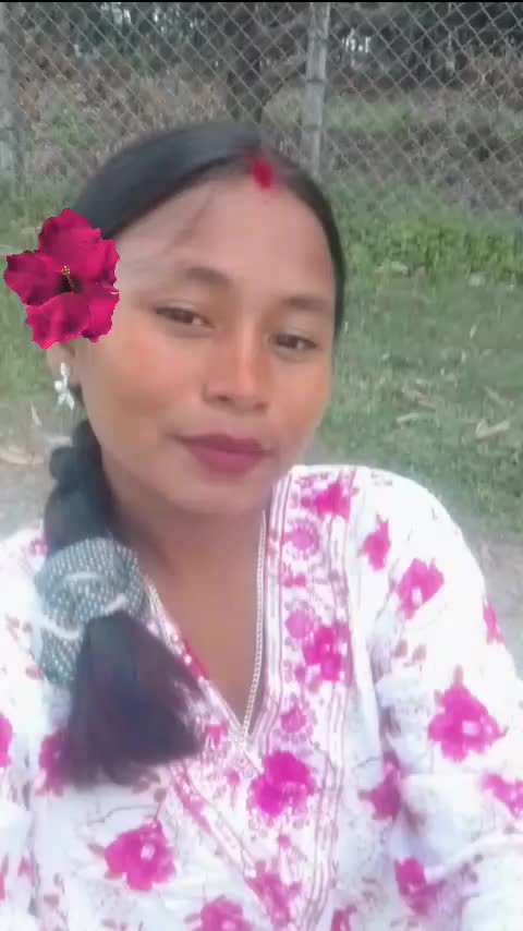 @aashma shrestha 💐😘